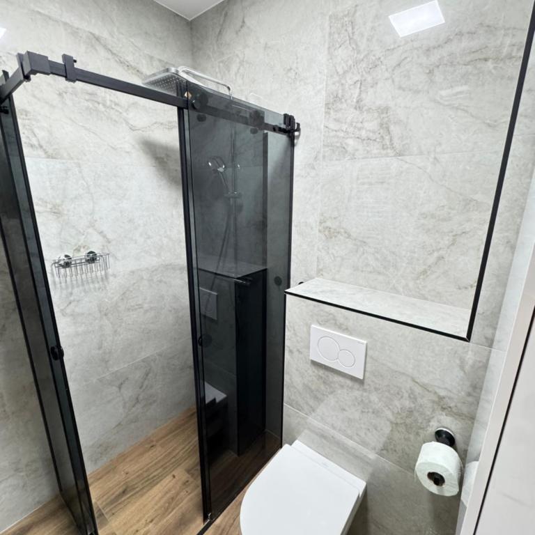 Lux Apartment near Ada Mall & Lake - Appartement 2 Chambres - 18