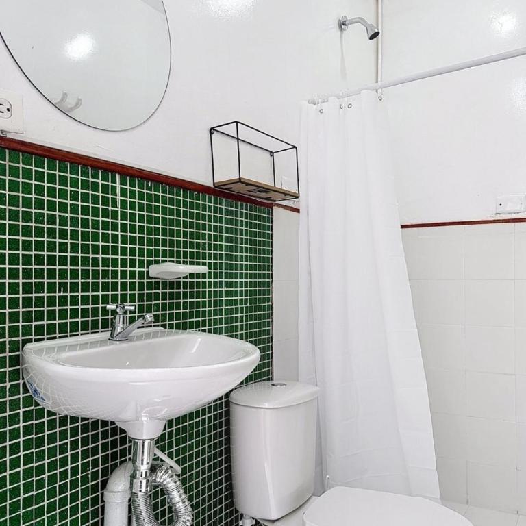 World of Travelers - Habitación Doble con baño privado externo - 8