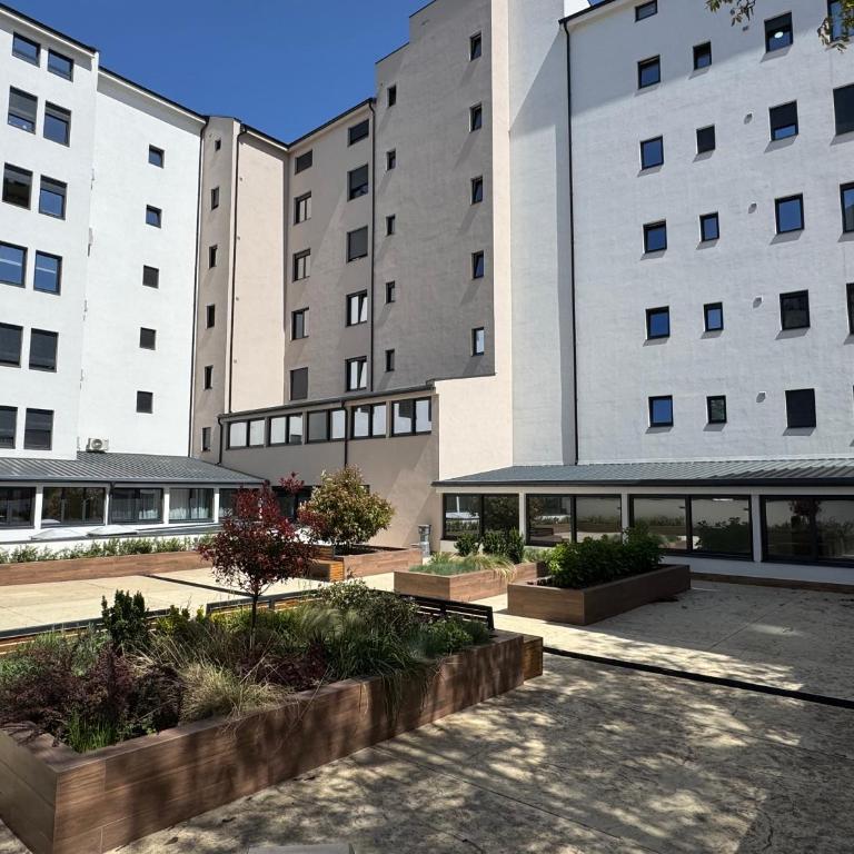 Lux Apartment near Ada Mall & Lake - Appartement 2 Chambres - 13