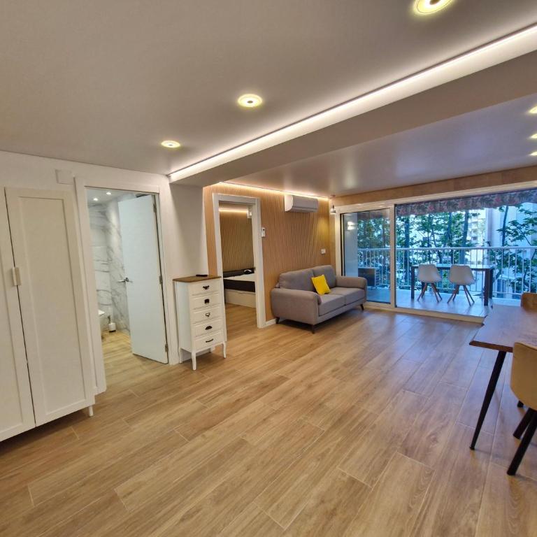 Salou centro piscina Gisamar reformado año 26 - Three-Bedroom Apartment - 3