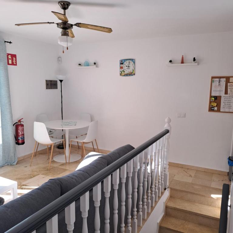 B10 Las Arenas - Two-Bedroom Apartment - 6