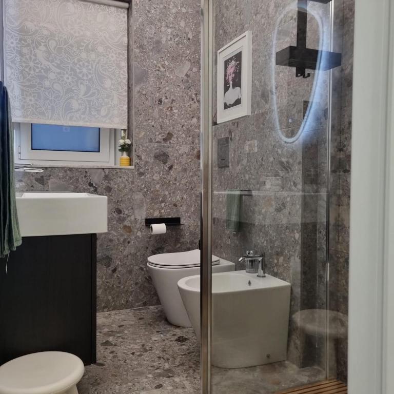 City Garden Apartment - One-Bedroom Apartment - 36