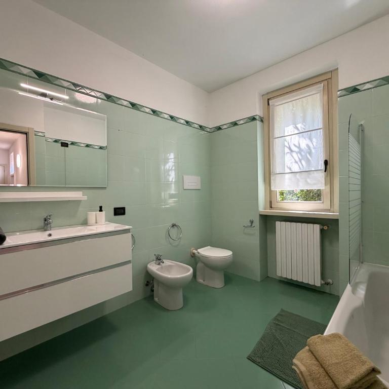 PRIMULA HOUSe - Two-Bedroom Apartment with Balcony - 2