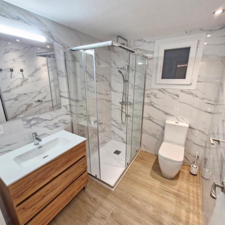 Salou centro piscina Gisamar reformado año 26 - Three-Bedroom Apartment - 42