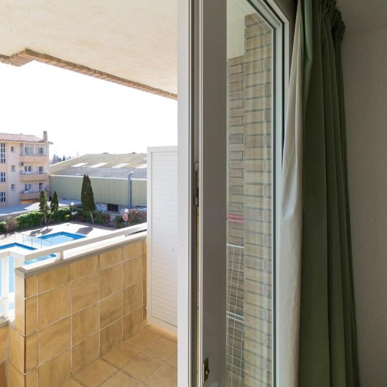 Sol 304 - Three-Bedroom Apartment - 4