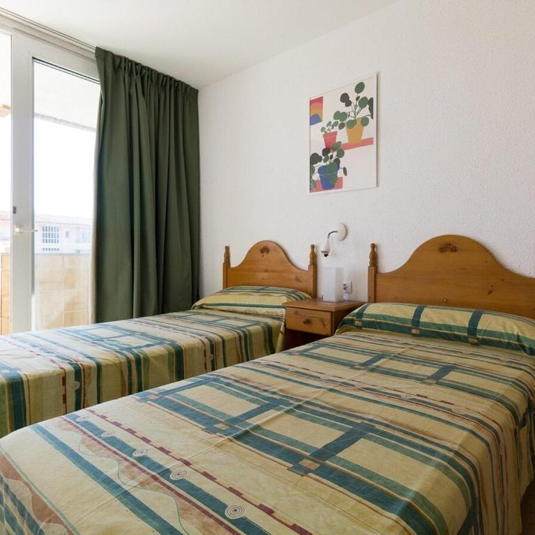 Sol 304 - Three-Bedroom Apartment - 7
