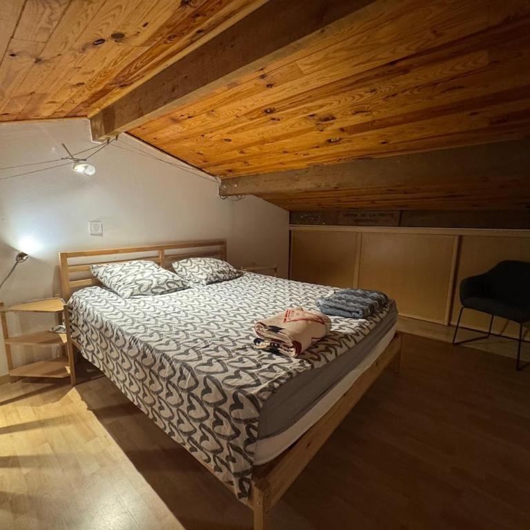 Dépendance de maison avec terrasse privée Bormes - Apartment mit 1 Schlafzimmer - 1