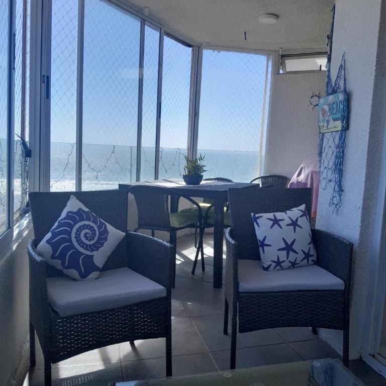Departamento Frente al Mar La Serena - Three-Bedroom Apartment - 24