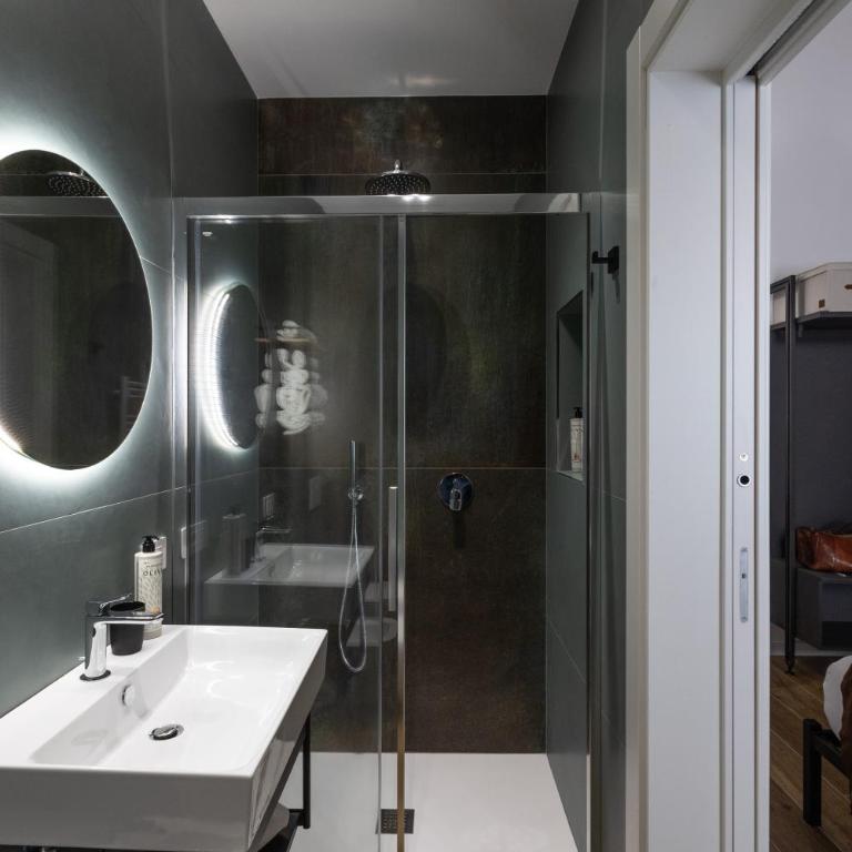 Style & Stone Guest House - Suite King - 9