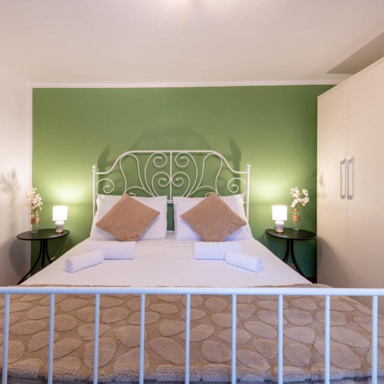Attico Esclusivo Piazza delle Erbe - Santa Anastasia - Appartamento Loft con 1 Camera da Letto - 6