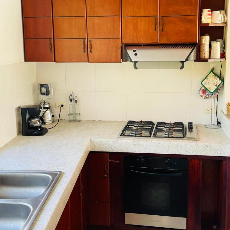 Casa Merak Villa de Lujo con Piscina Infinita y Vista 360 Desconexión Total Oiba Santander - Villa con piscina privada - 4