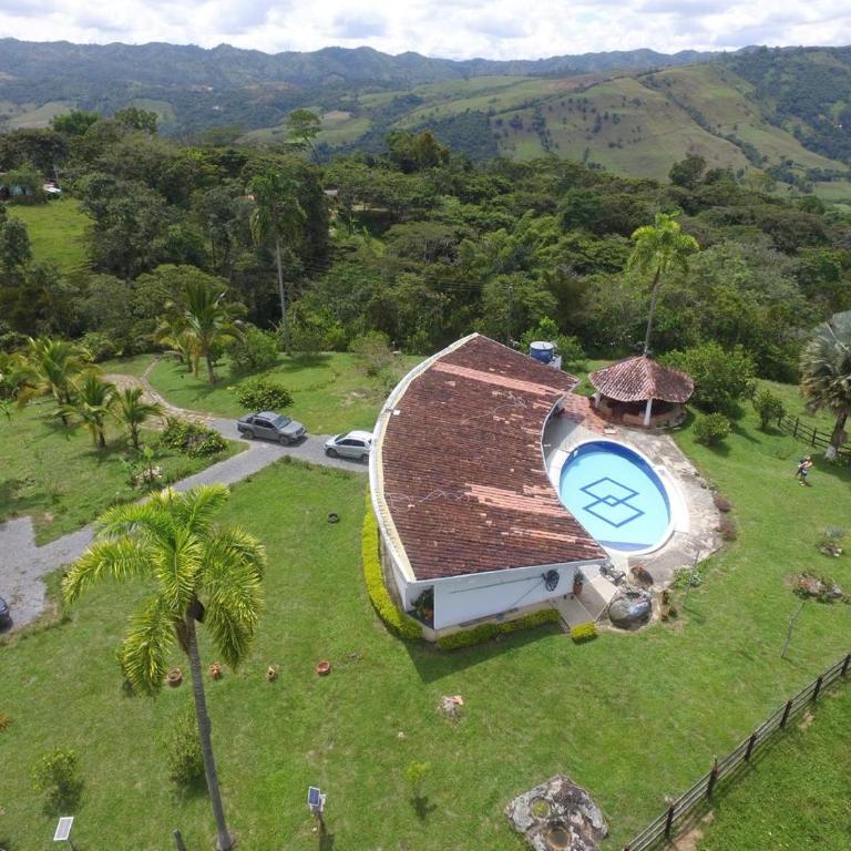 Casa Merak Villa de Lujo con Piscina Infinita y Vista 360 Desconexión Total Oiba Santander - Villa con piscina privada - 1