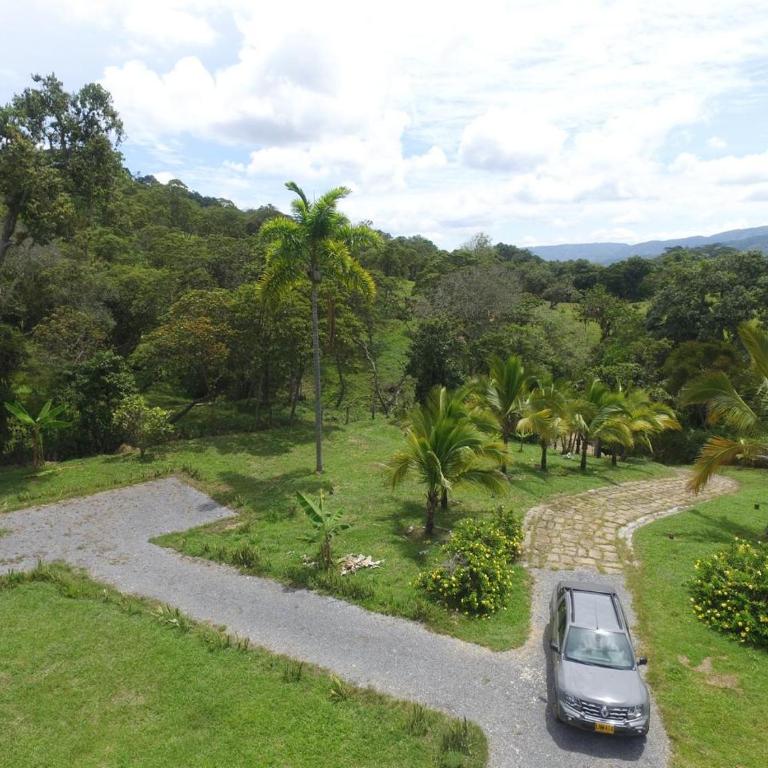 Casa Merak Villa de Lujo con Piscina Infinita y Vista 360 Desconexión Total Oiba Santander - Villa con piscina privada - 3