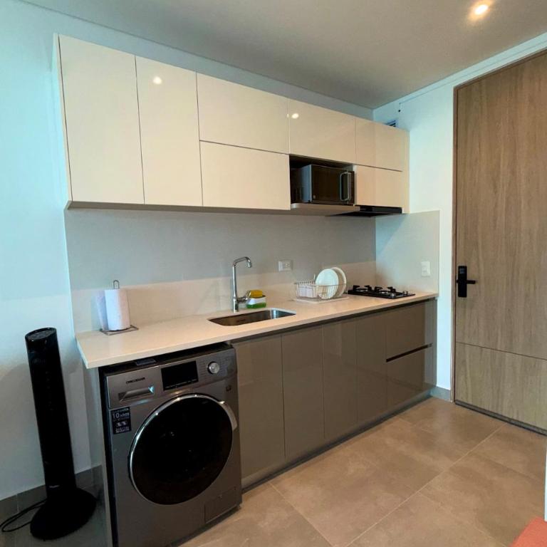 Moderno apto con vista al mar en el Centro de Santa Marta - Two-Bedroom Apartment - 8