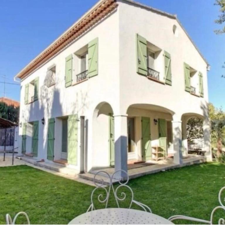 Elegant Cannes Villa 4-5 Bedrooms Walk to Palais & Beaches - Villa - 2