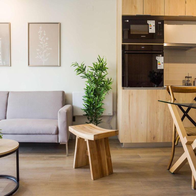 Chic Las Condes Apt Balcony & Pool Access - Apartment - 7