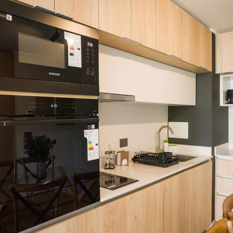 Chic Las Condes Apt Balcony & Pool Access - Apartment - 22