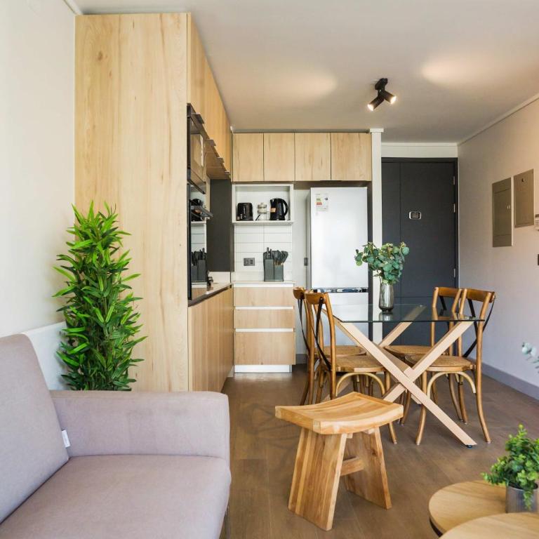Chic Las Condes Apt Balcony & Pool Access - Apartment - 24