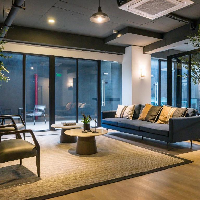 Chic Studio in Las Condes with City Views - Apartment - 49