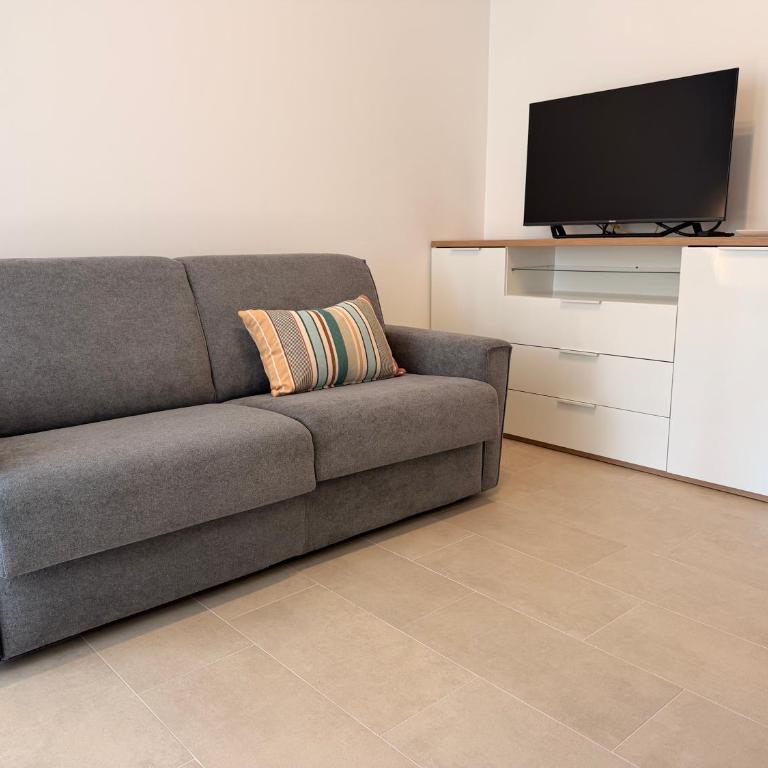 Piscina Fronte Mare & Terrazza - JL Blue Apartments - One-Bedroom Apartment - 6
