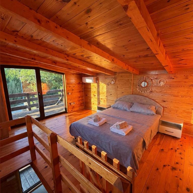 Sara Riverside Cottage - Two-Bedroom House - 5