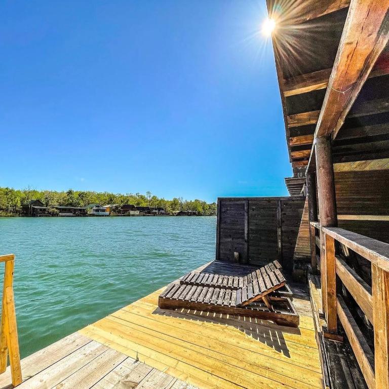 Sara Riverside Cottage - One-Bedroom House - 7