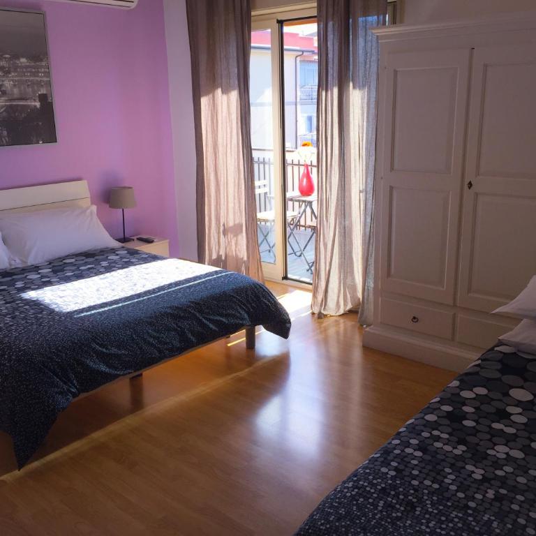 Policlinico Apartments - Deluxe Triple Room - 1