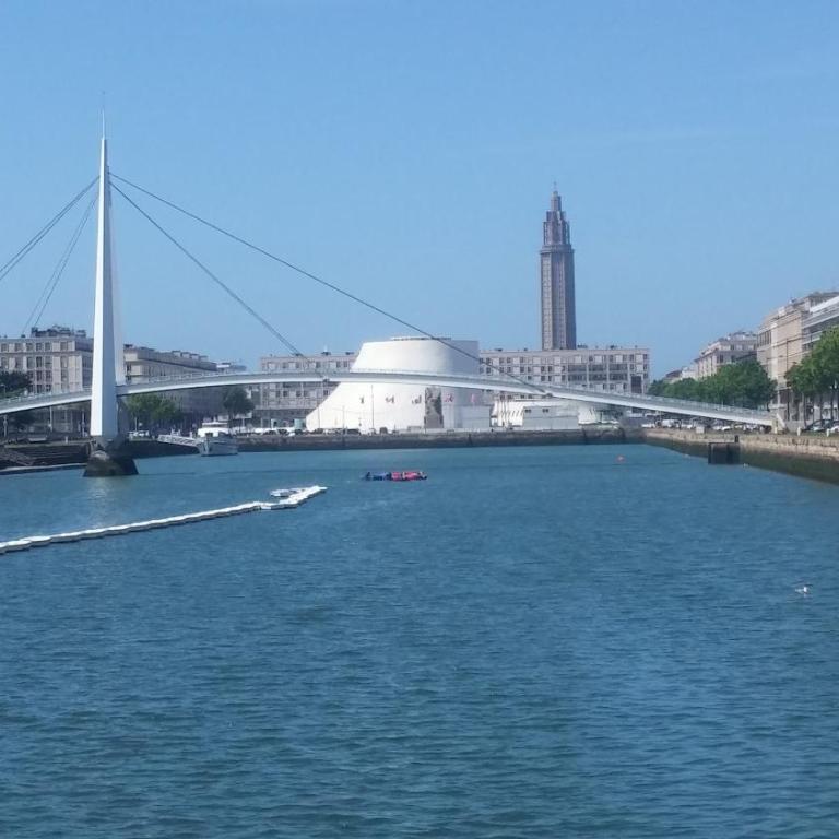 51 Jl 2D F3 RENOVE PALAIS JUSTICE 4P - Appartement 2 Chambres - 11