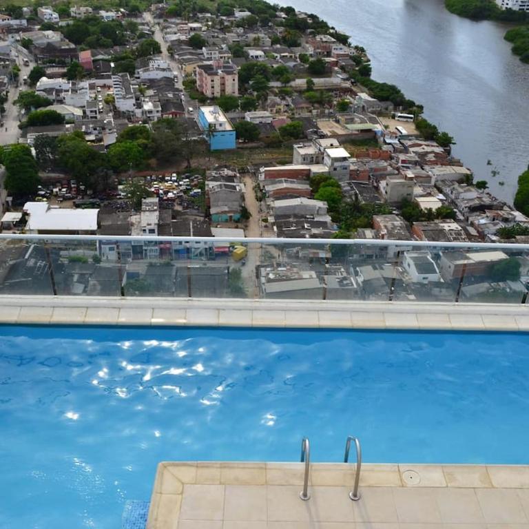 Beautiful Condo at Cartagena's Beach Front - Three-Bedroom Apartment - 19