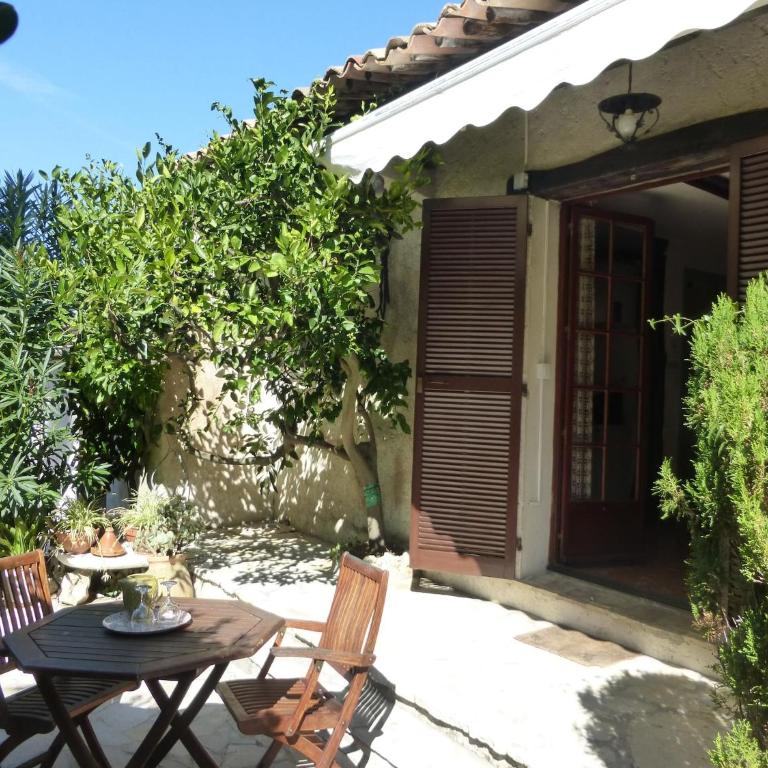 Villa Lou Pantail, Cagnes-sur-Mer - Casa de vacaciones de 1 dormitorio - 1