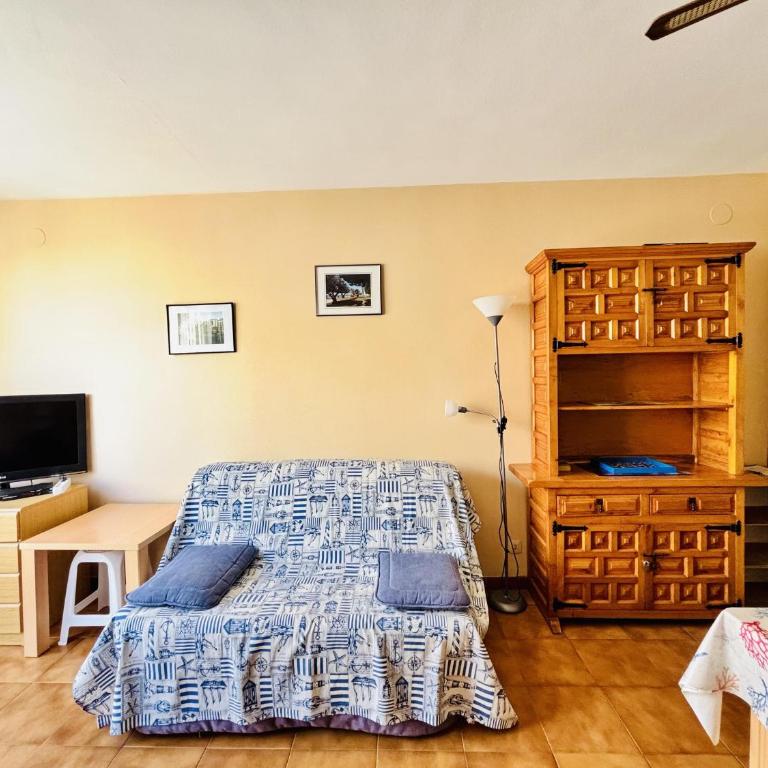 Apartamento a 50m de la playa en Roses - ES-258-158 - Apartamento - 2