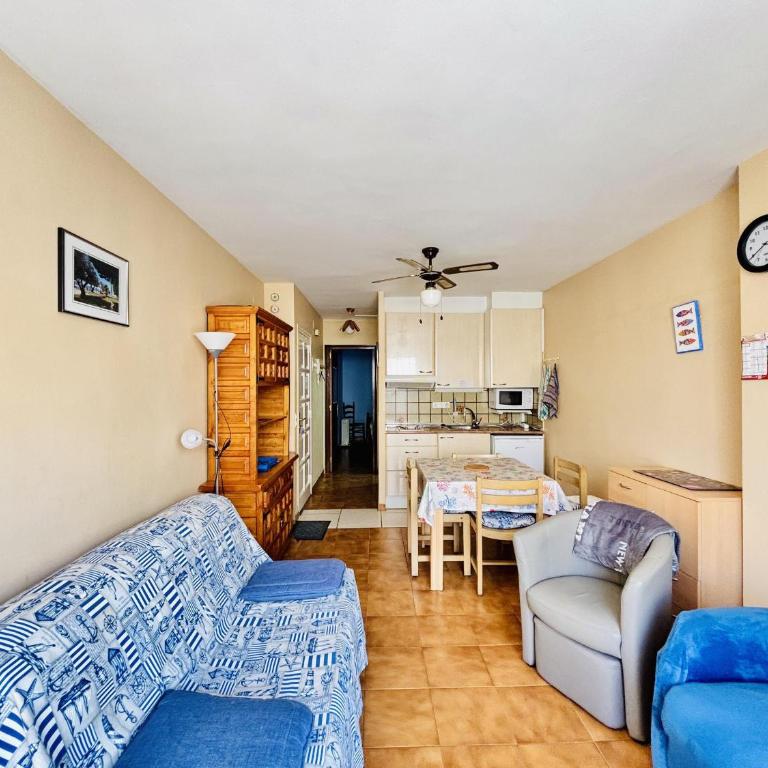 Apartamento a 50m de la playa en Roses - ES-258-158 - Apartamento - 3