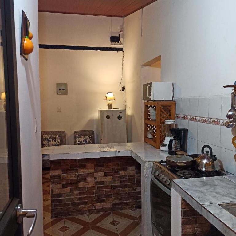 Home Capybara Stay - Three-Bedroom House - 7