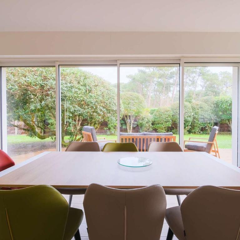 Maison de charme à Biscarrosse Plage, 8 pers, proche océan, jardin spacieux, terrasse, annexe. - FR-1-877-40 - Villa - 6