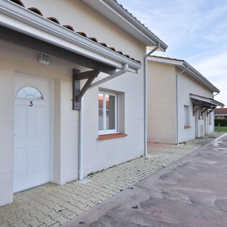 Maison contemporaine avec terrasse, 6 couchages, centre-ville Biscarrosse - FR-1-877-42 - Maison de Vacances - 2