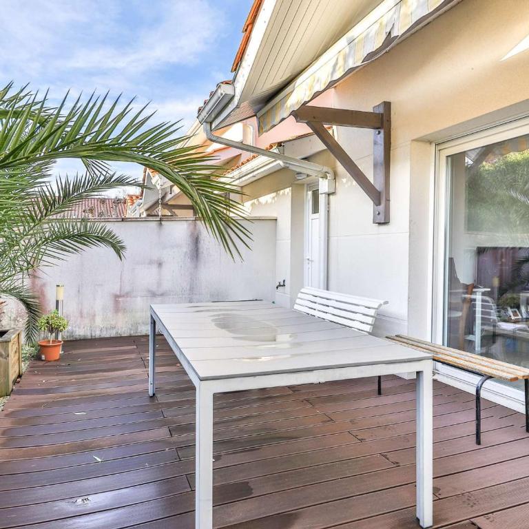 Maison contemporaine avec terrasse, 6 couchages, centre-ville Biscarrosse - FR-1-877-42 - Maison de Vacances - 5