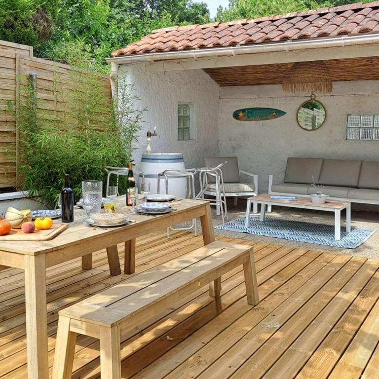 Maison 6 pers à Biscarrosse avec grande terrasse, 3 ch, jardin clos, classée 1 étoile - FR-1-877-39 - Maison de Vacances - 1