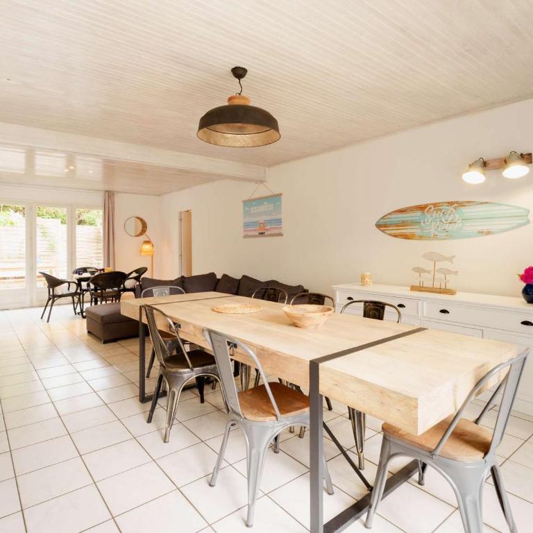 Maison 6 pers à Biscarrosse avec grande terrasse, 3 ch, jardin clos, classée 1 étoile - FR-1-877-39 - Maison de Vacances - 10