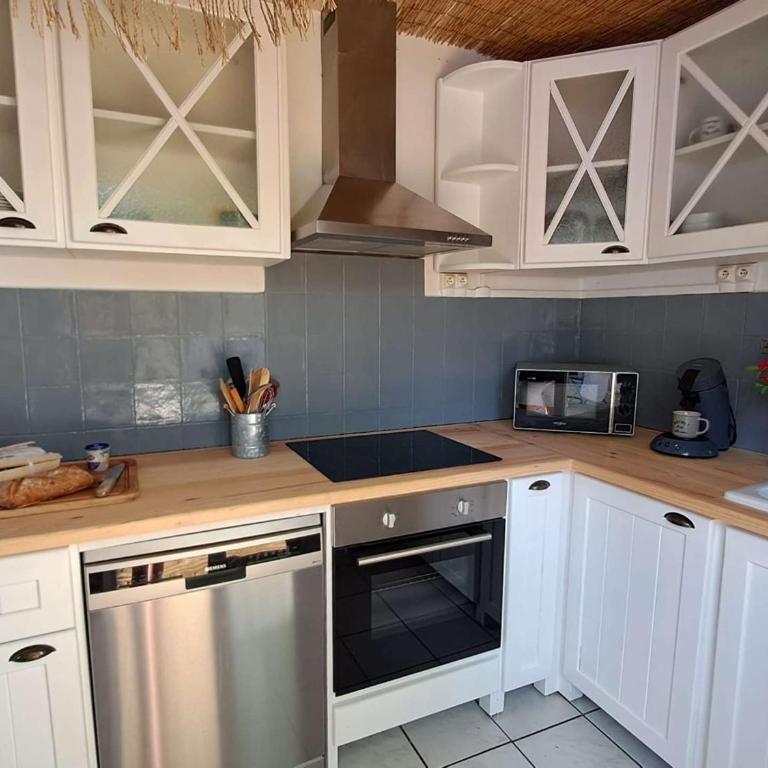 Maison 6 pers à Biscarrosse avec grande terrasse, 3 ch, jardin clos, classée 1 étoile - FR-1-877-39 - Maison de Vacances - 14