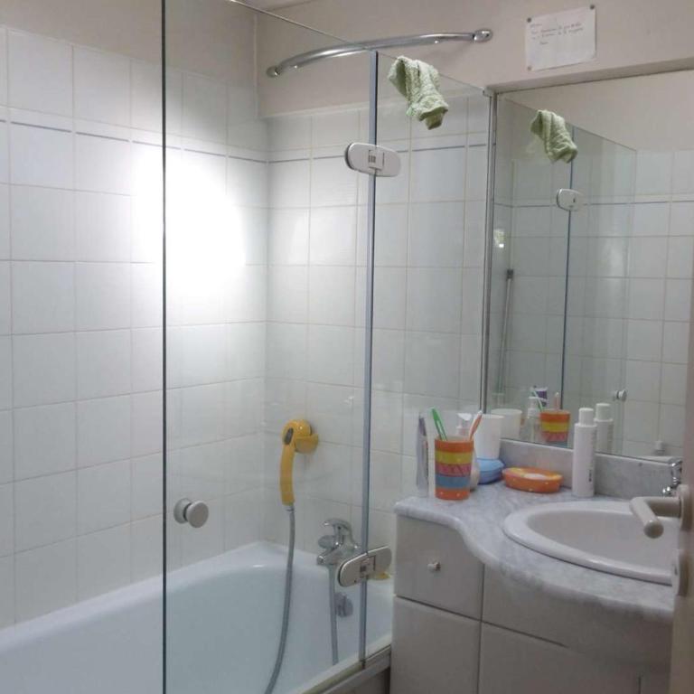 Maison Duplex à Biscarrosse Lac avec 2 Chambres, Jardin et Parking - Proche Plage et Lac - FR-1-877-43 - Appartement - 19