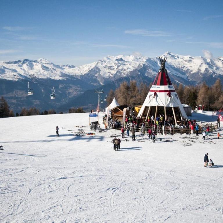 Chalet near Le Bouvere waterpark - Superior Chalet - 33