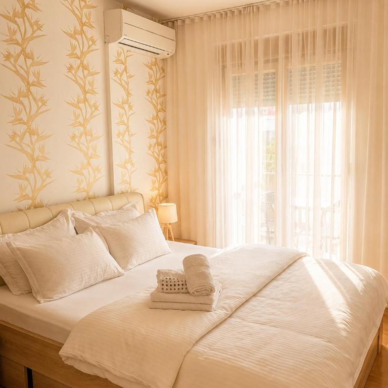 Urban Temple Apartment - One-Bedroom Apartment - 7