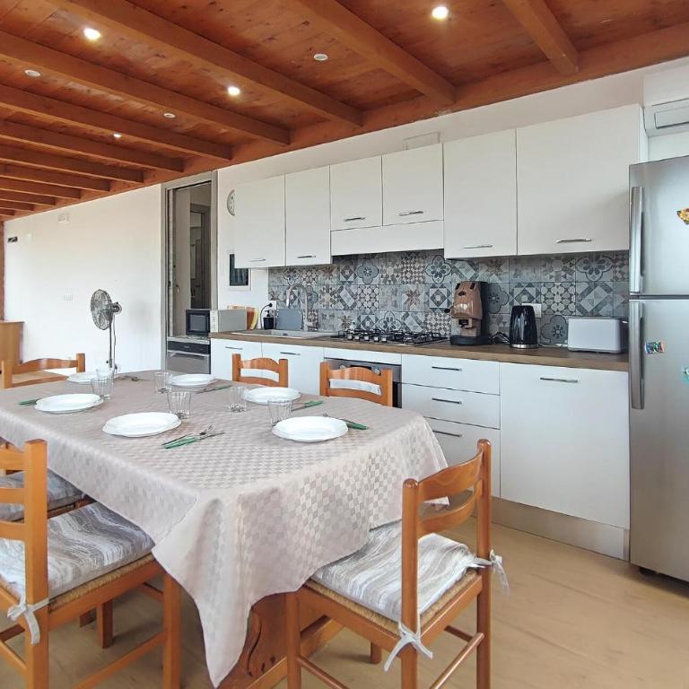 Gorgeous Home In Carini - Casa de 4 dormitorios - 5