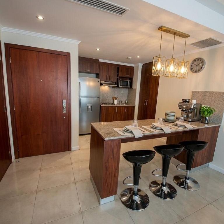 Riverfront II Double View 2 Bedrooms - Two-Bedroom Apartment - 5