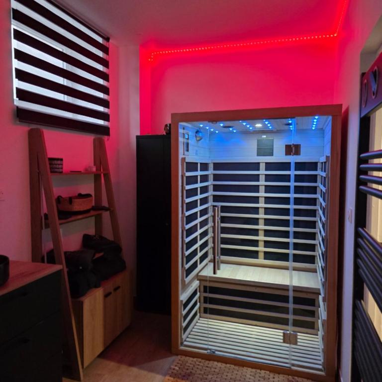 Luxury Love Room with Private Spa & Sauna Havre de Plaisir - Apartment mit 1 Schlafzimmer - 10