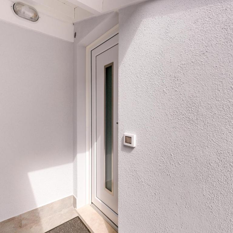 Brand new attic studio apartment, air conditioned - Appartamento - 10