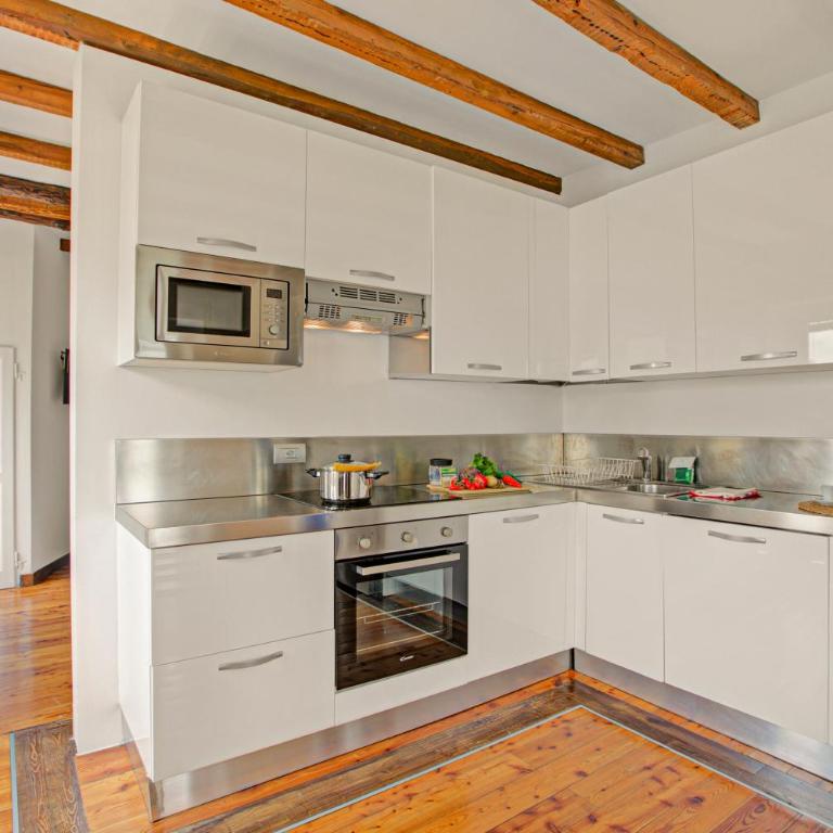 Mirador Del Lago with Lake View Balcony - Happy Rentals - Appartamento con Balcone - 5