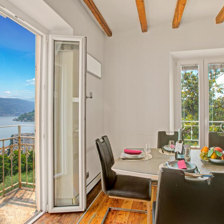 Mirador Del Lago with Lake View Balcony - Happy Rentals - Appartamento con Balcone - 9