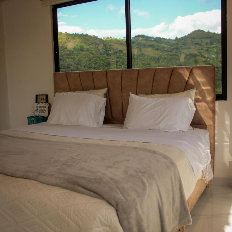 Casa de lujo con Jacuzzi privado para parejas - Casa con 1 dormitorio - 11