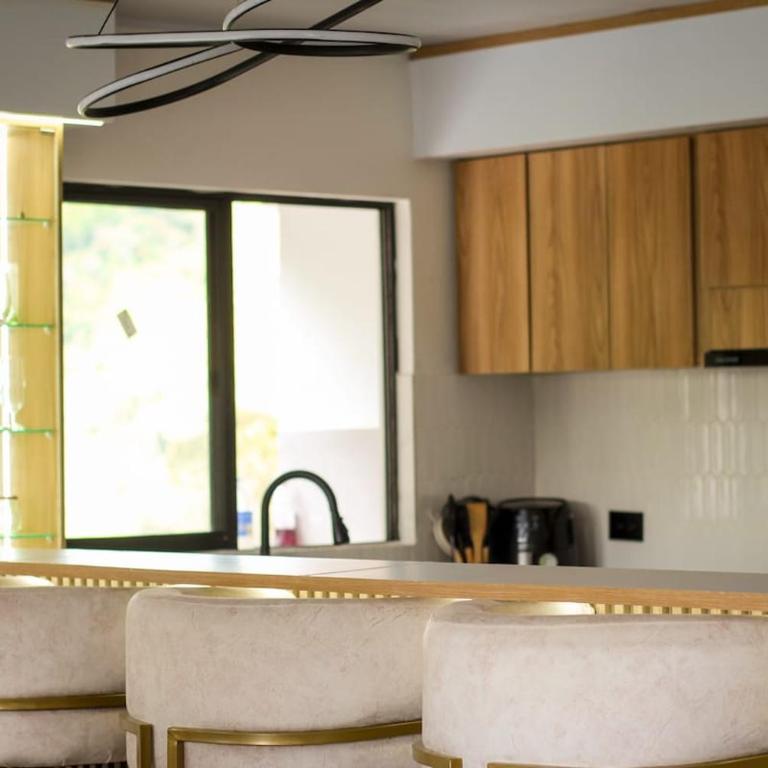 Casa de lujo con Jacuzzi privado para parejas - Casa con 1 dormitorio - 25